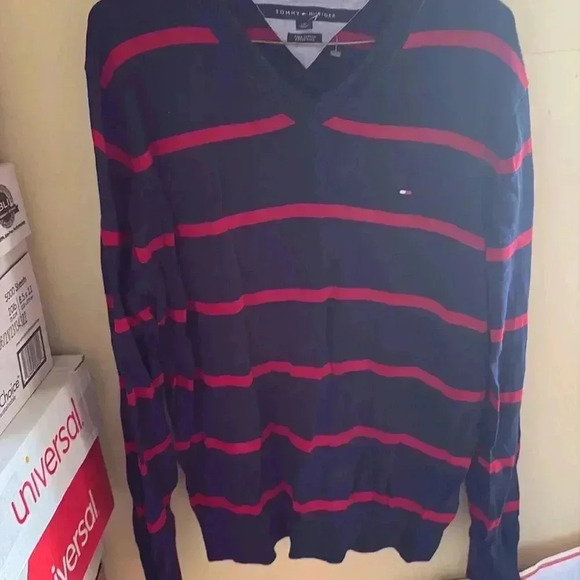 Tommy‎ Hilfiger sweater - Picture 1 of 2